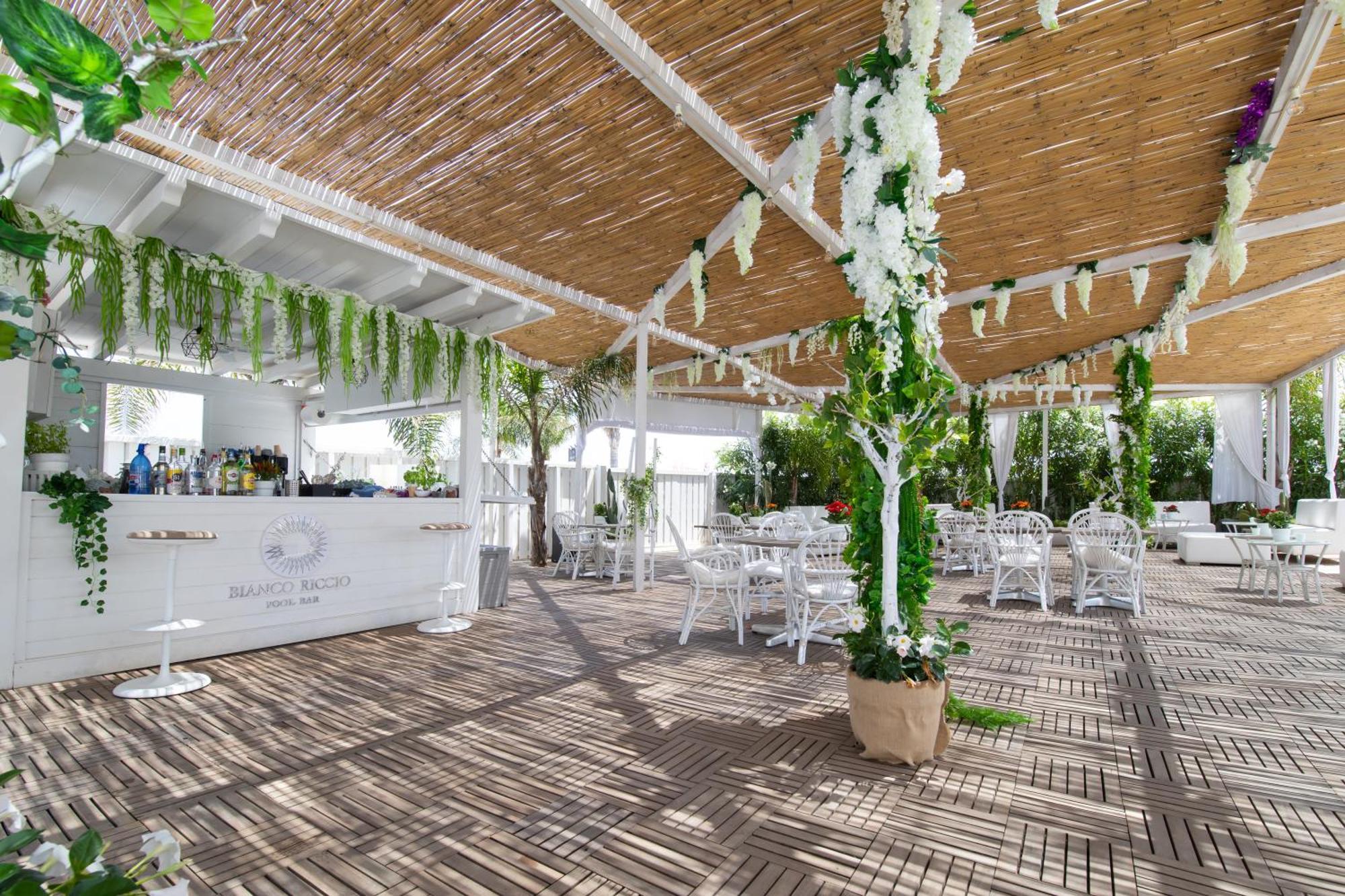 Bianco Riccio Suite Hotel Savelletri Exterior photo