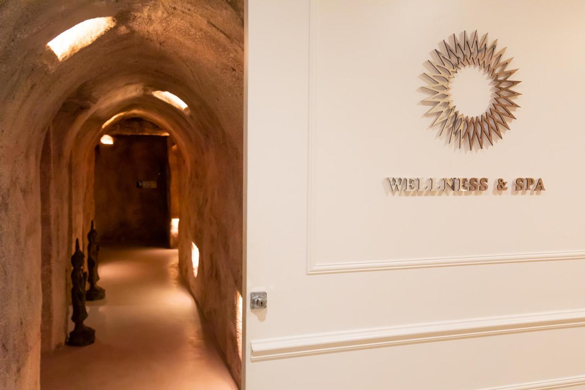 Bianco Riccio Suite Hotel Savelletri Exterior photo