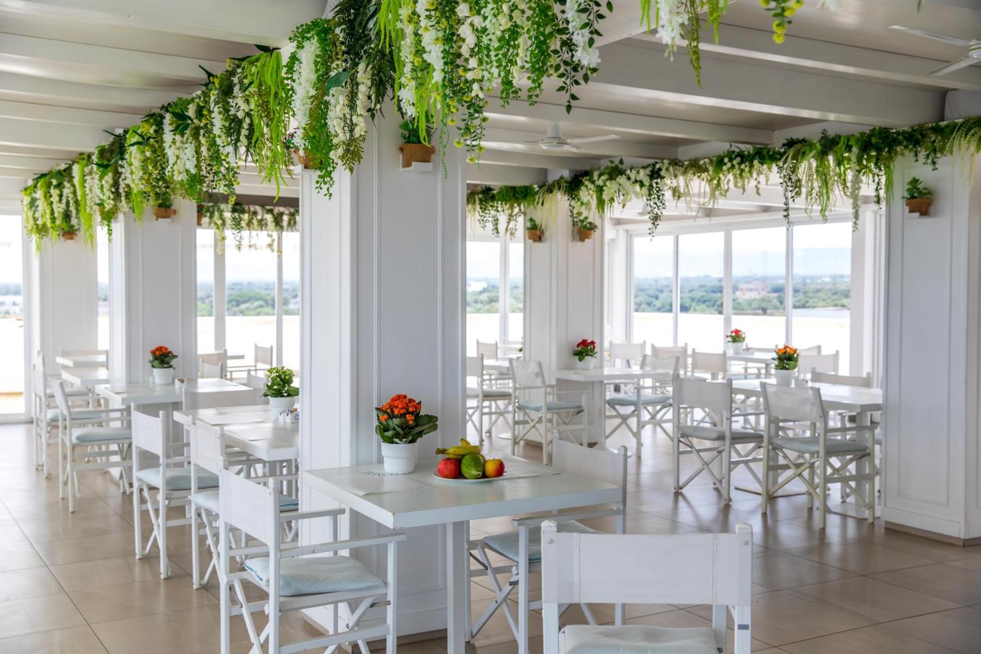 Bianco Riccio Suite Hotel Savelletri Exterior photo